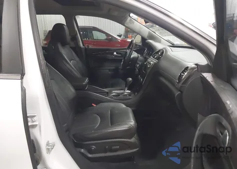 2017 Buick Enclave Premium z USA, uszkodzony, nr VIN 5GAKVCKDXHJ184656